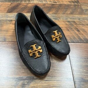 Tory Burch Black Pebbled Leather Loafers with Gold Logo Medallions